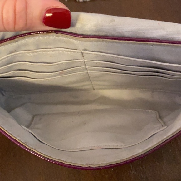 Coach Wallet- purple, real and authentic - Picture 2 of 5